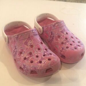 CROCS X Hello Kitty and Friends Pink Cartoon Print Sandals